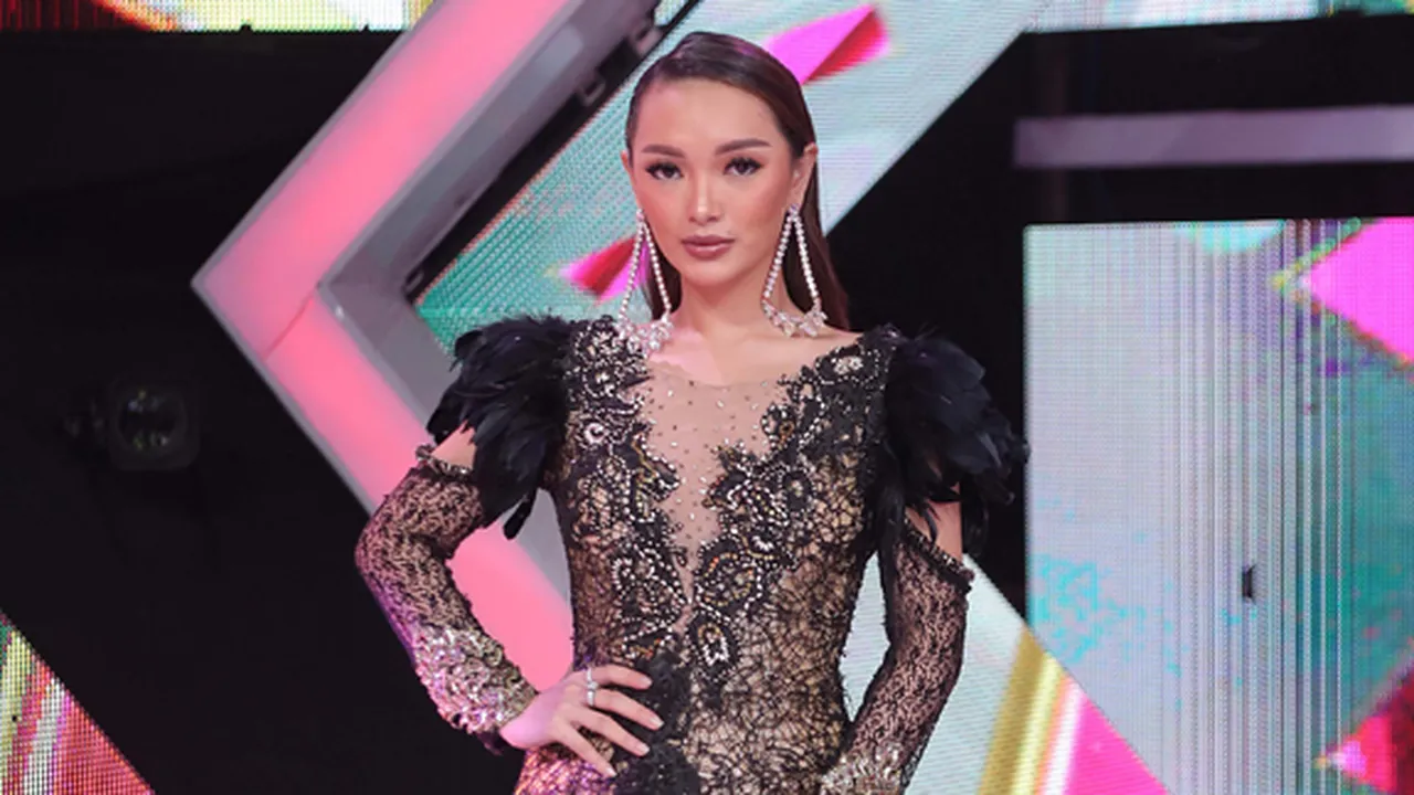 Foto Bareng Sirajuddin dan Anak Tirinya, Pose Zaskia Gotik Jadi Sorotan