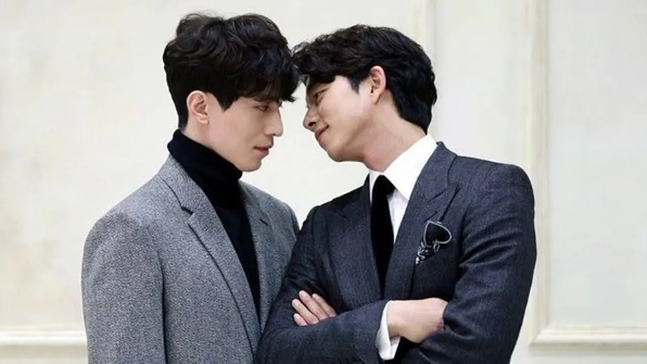Foto Gong Yoo dan Lee Dong Wook Menghadiri Acara Pernikahan Bareng, Reuni 'GOBLIN'