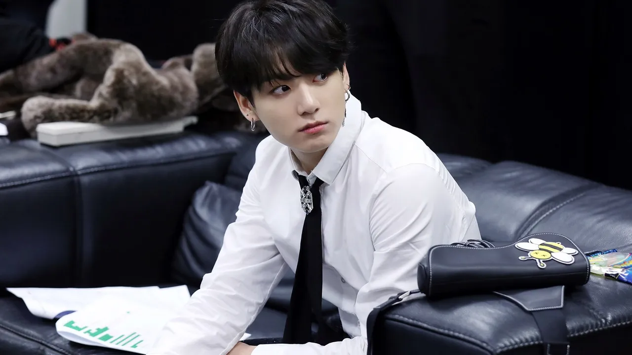 Foto Lama Jungkook BTS Mendadak Muncul di TV Amerika, Kena Prank ARMY?