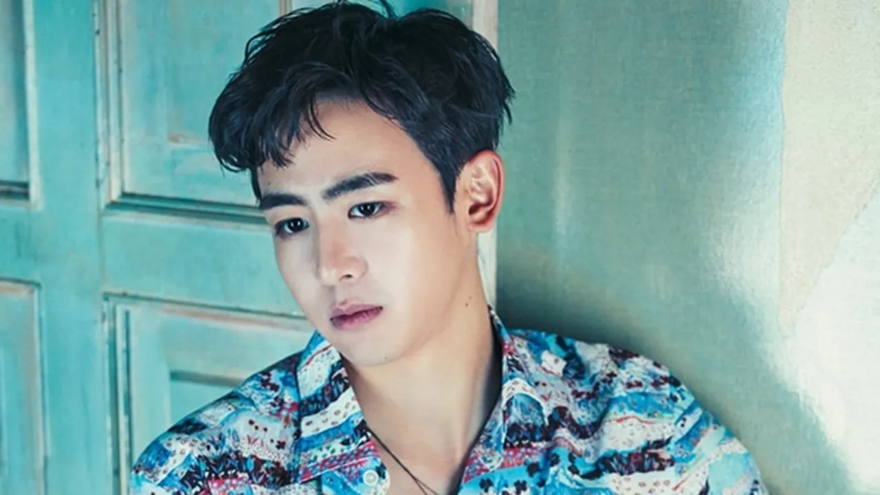Foto Selfie Mengerikan Nichkhun 2PM di Lokasi Syuting 'Arthdal Chronicles'