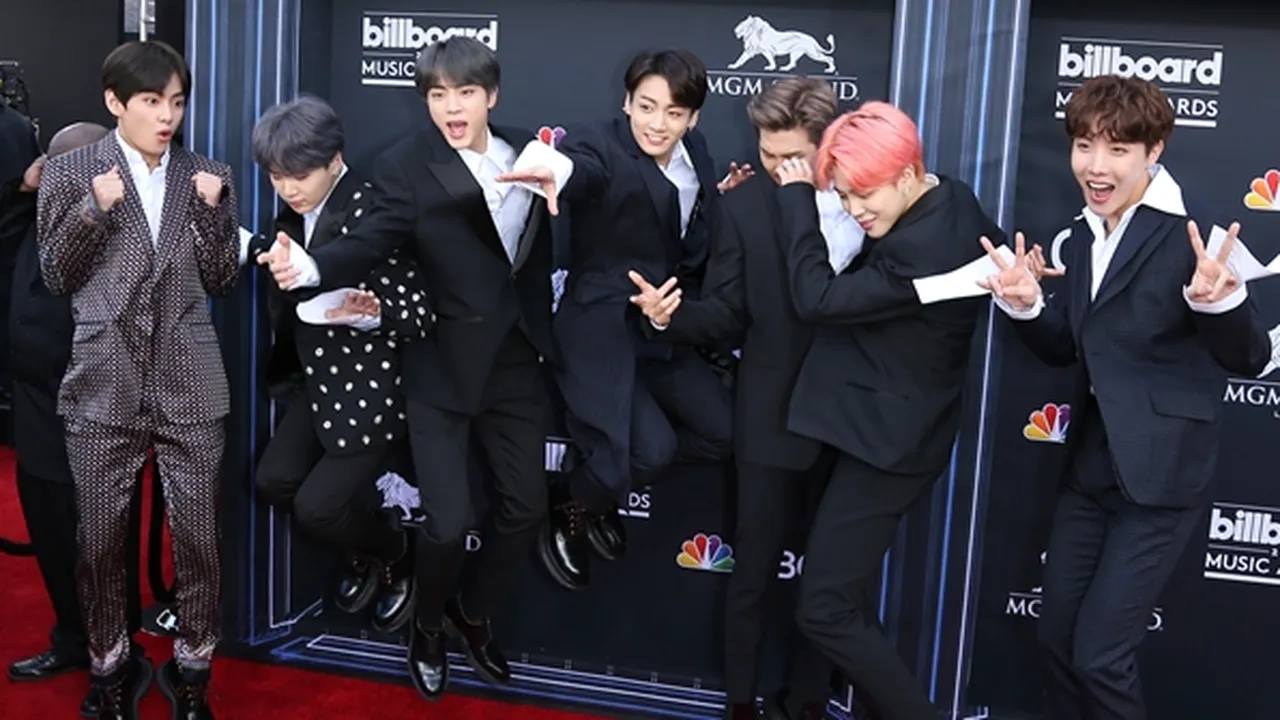 Game Mobile BTS World Bakal Manjakan Army per 26 Juni, Seperti Apa Bocorannya?