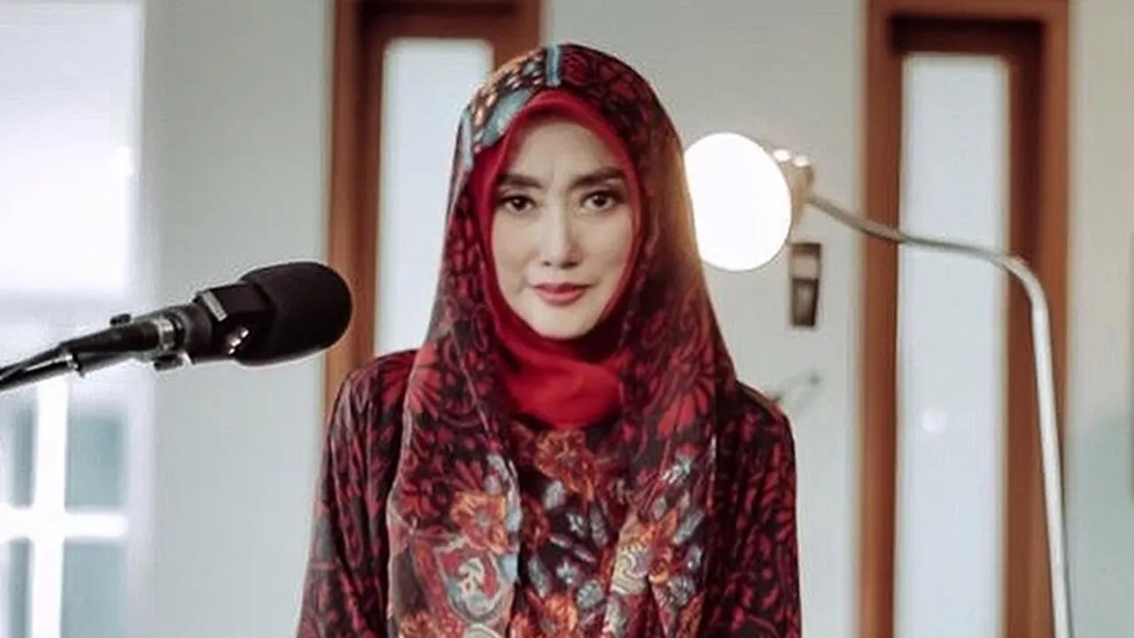 Gandeng Marshal Gitaris Ada Band, Natasha Pramudita Rilis Single 'Kembali Fitri'