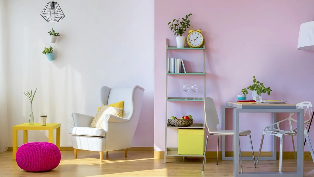 Ganti Warna Cat Interior Rumah dengan Avian Supersilk Anti Noda, Kesan Bersih dan Premium Bisa Didapatkan!