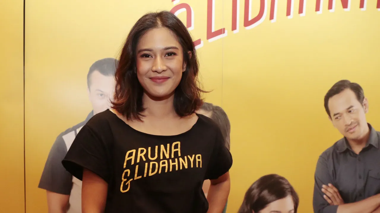 Gara-gara 'ARUNA DAN LIDAHNYA', Dian Sastro Sampai Naik Berat Badan!