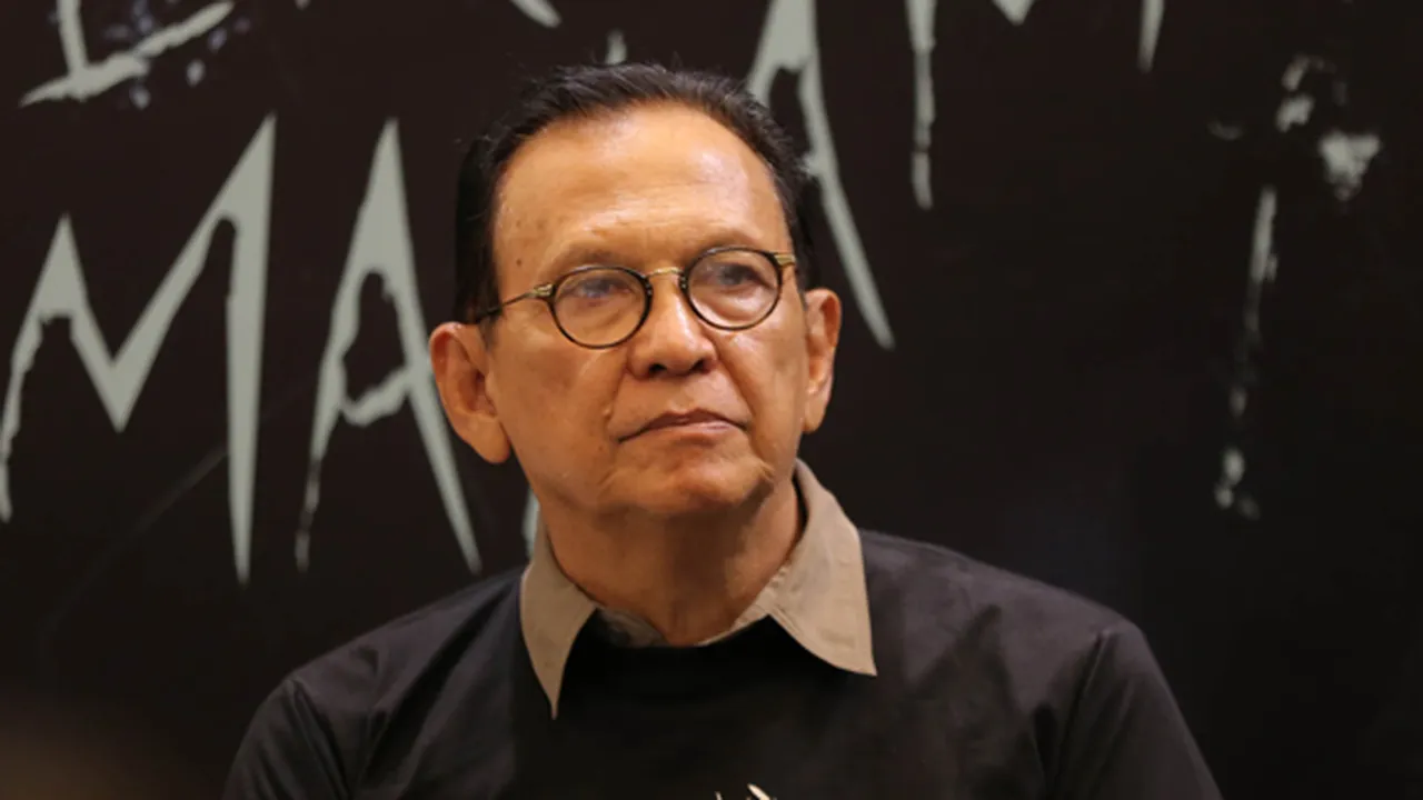 Gara-Gara Banjir, Perabotan Rumah Roy Marten Banyak yang Hancur dan Hilang