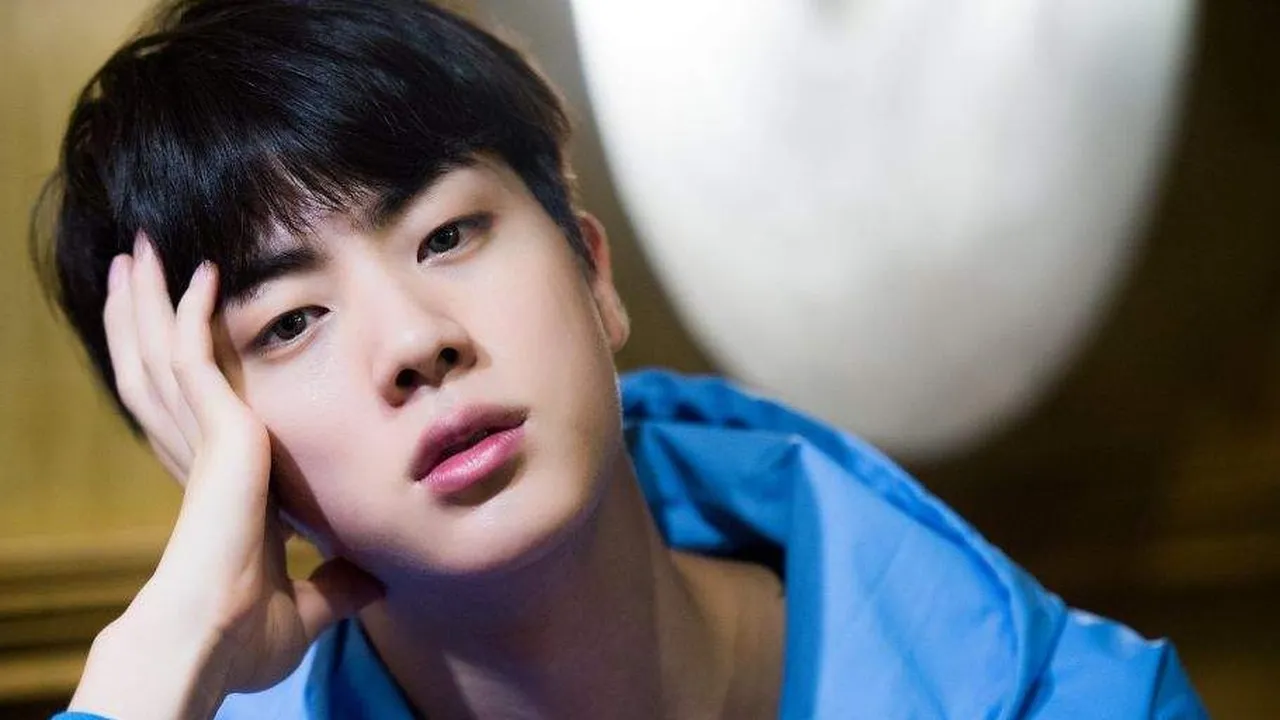Gara-gara Ini Fans Minta Jin BTS Main Drama