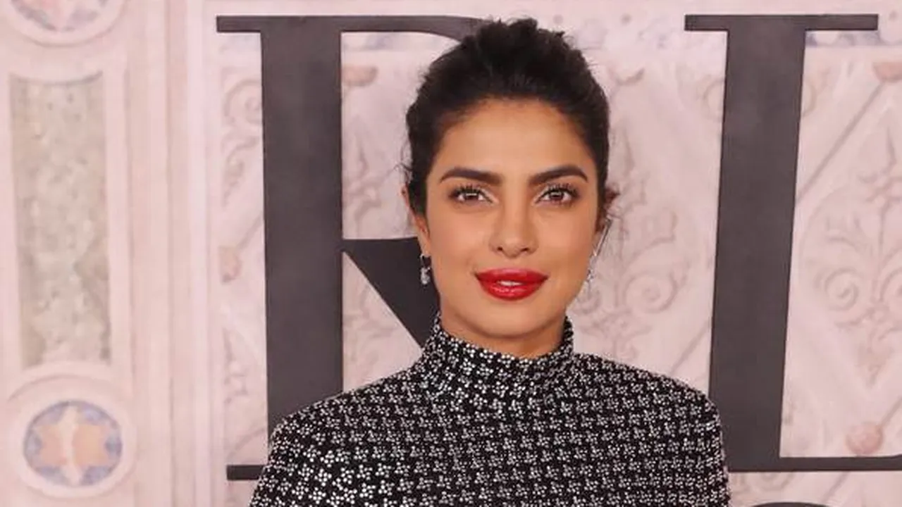 Gara-Gara Postingan Ini, Priyanka Chopra Digosipkan Bakal Pindah Permanen ke LA
