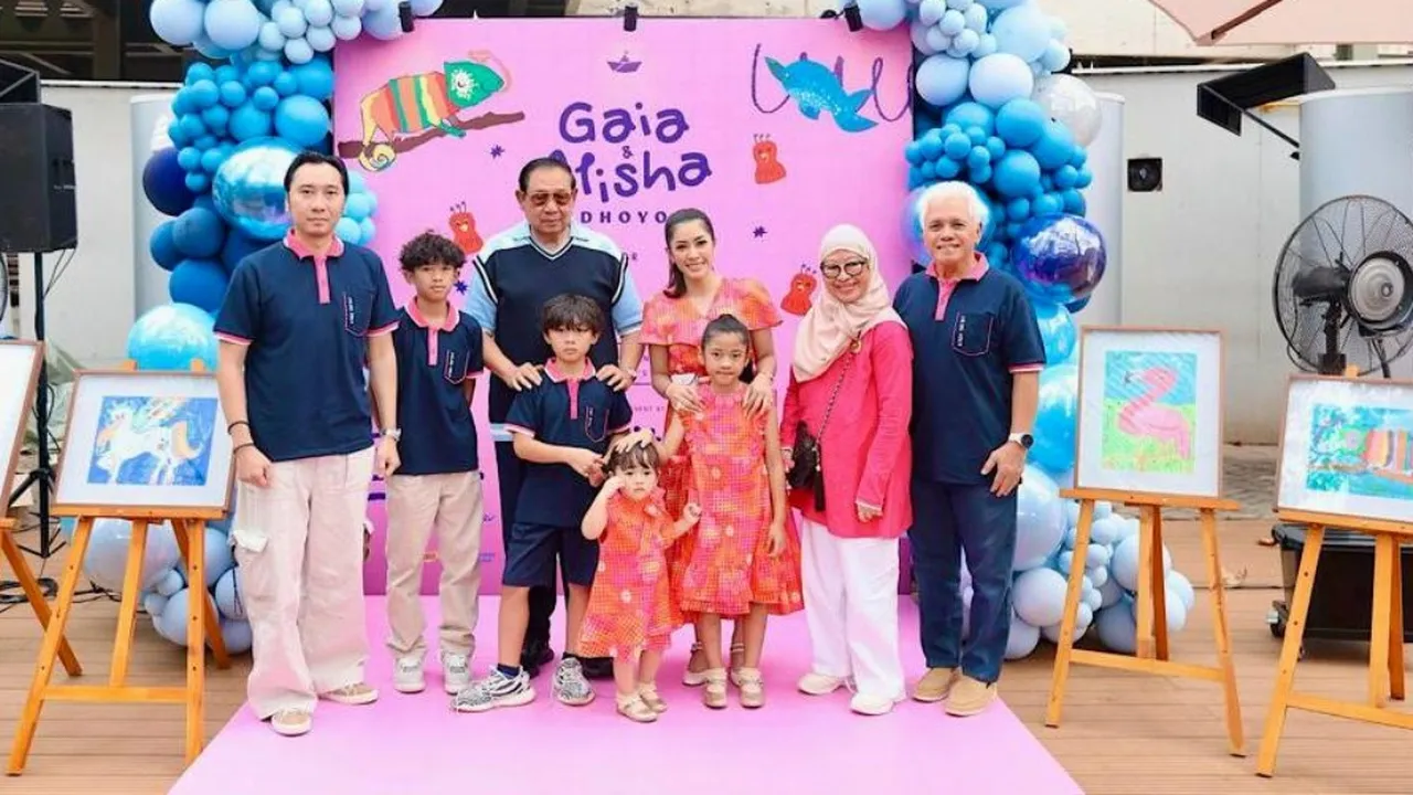 Gayatri & Alisha Yudhoyono Warisi Bakat Seni SBY Lewat Lini Fashion Anak, Ibas & Aliya Rajasa Beri Dukungan Penuh