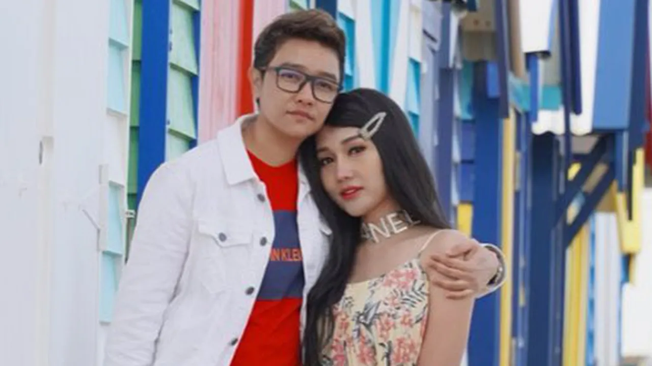 Gebby Vesta Unggah Foto KTP, Diduga Identitas Asli Abash Kekasih Lucinta Luna