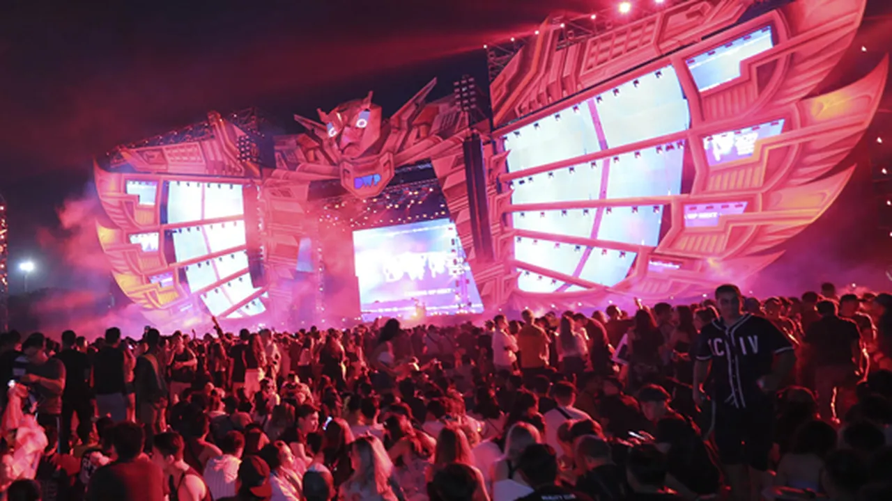 Gebrak Hari Pertama DWP 2019, Tiga DJ Dalam Negeri Ajak Seluruh Pengunjung Pemanasan