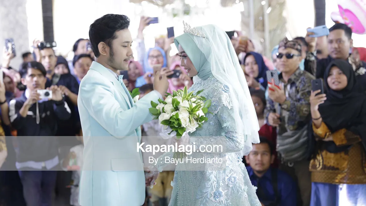 Gelar Resepsi Pernikahan Kedua di Sulawesi Selatan, Ega dan Rafly Undang Satu Kampung