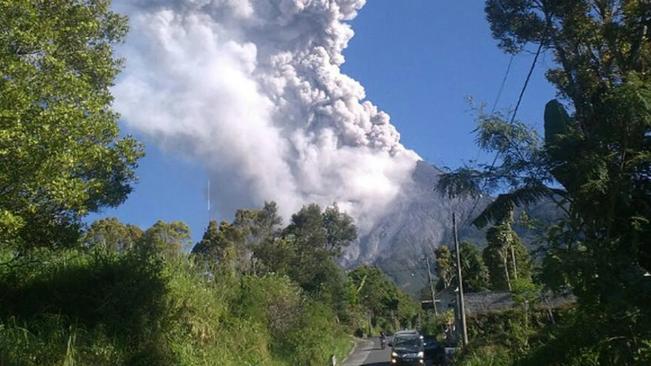 Gempa Bantul dan Erupsi Gunung Merapi Terjadi Bersamaan