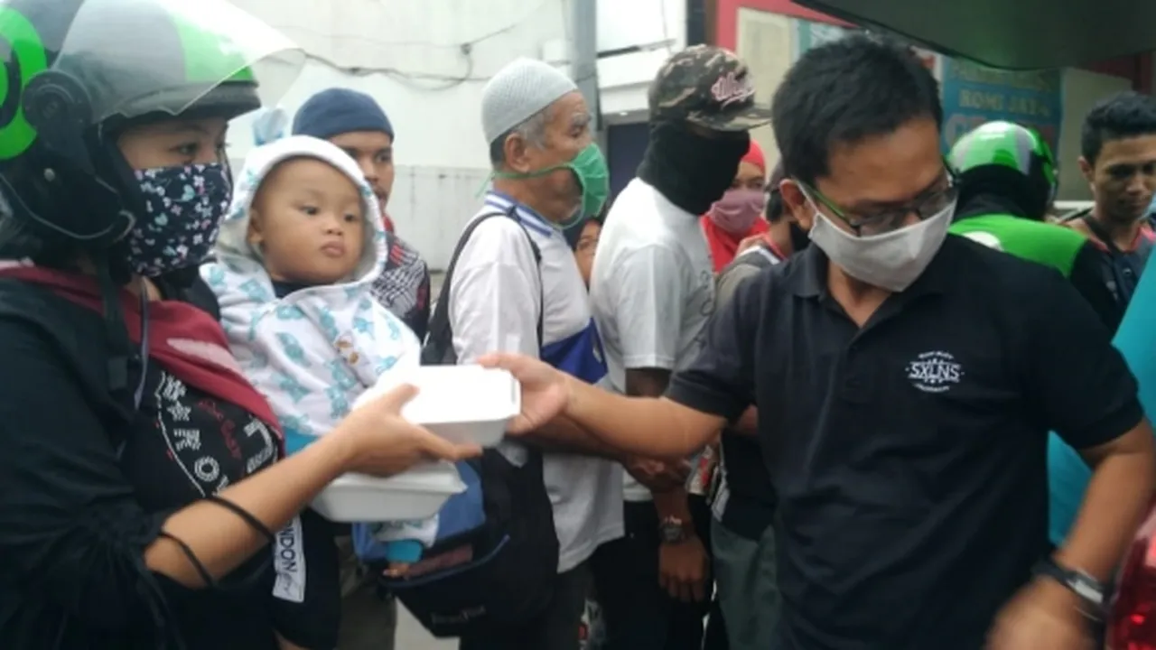 Gerakan 'Peduli Jurnalis' Salurkan Bantuan untuk Masyarakat yang Tedampak Pandemi Covid-19