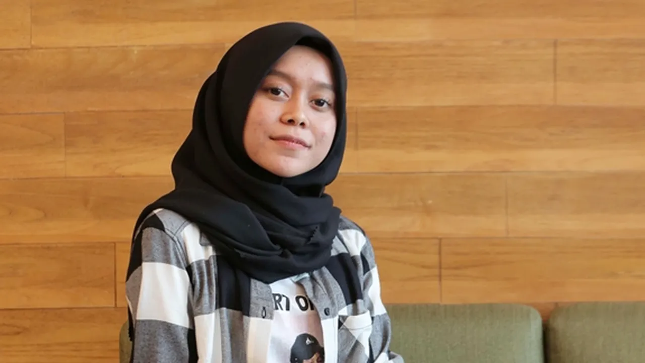 Gestur Ibunda Rizki DA Saat Memeluk Lesti Diterawang oleh Paranormal, Sebut Ada Kesedihan Mendalam