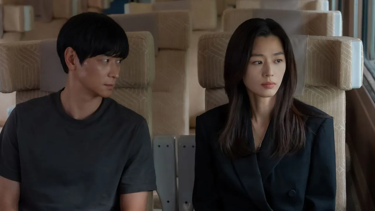 Jun Ji Hyun dan Gang Dongwon Ungkap Cerita Menarik di Balik Serial Tempest