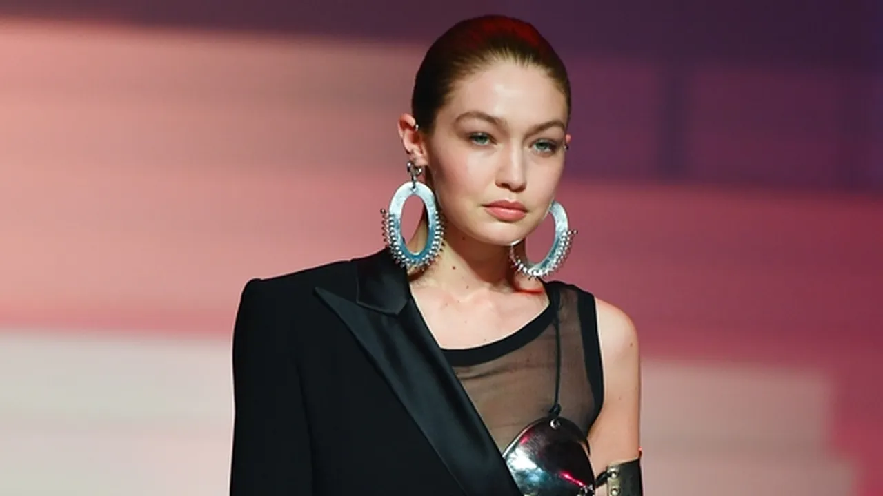 Gigi Hadid Hamil Anak Pertama, Dikabarkan Sudah 20 Minggu