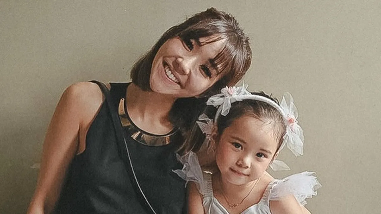 Gisel Keceplosan Ngaku Bosenan Sama Pasangan, Alasan Cerai dari Gading?