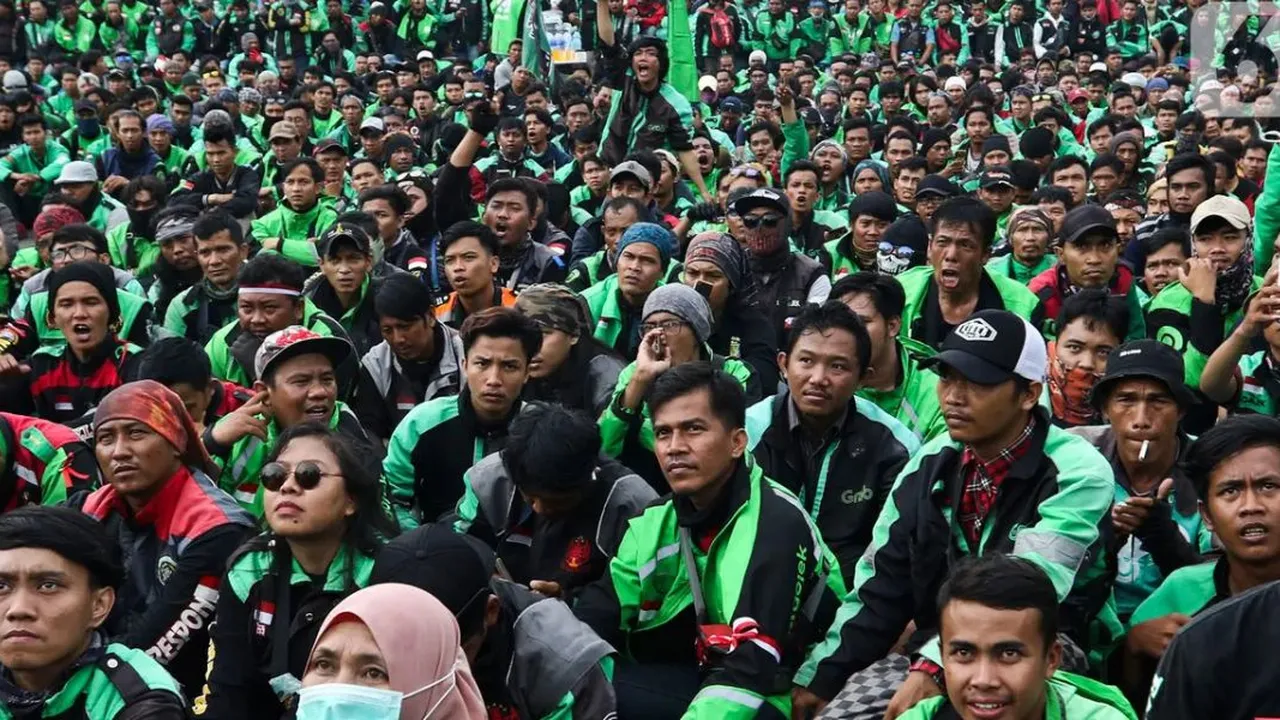 Gojek Berikan THR Tunai untuk Driver Ojol, Simak Nominal dan Syaratnya!