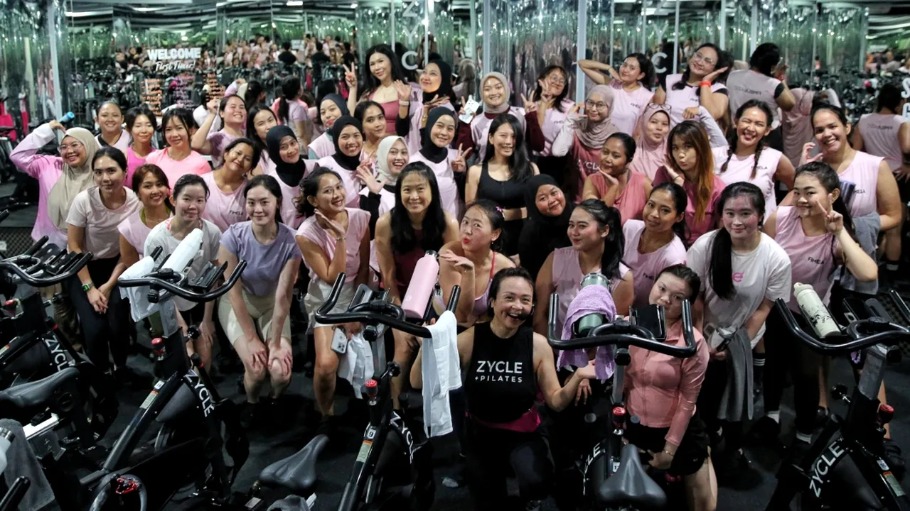 Gowes Indoor Bareng Fimelahood Ini Bukan Cuma Bakar Kalori, Tapi Juga Cari Teman Baru!