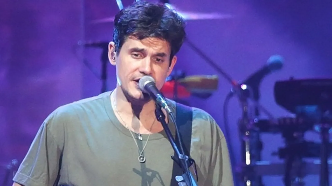 'Gravity' Jadi Lagu Penutup Konser John Mayer Paling Indah yang Pernah Ada