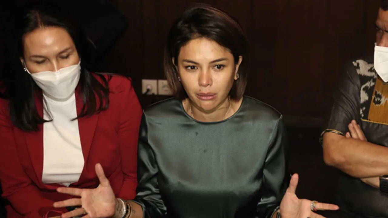 Gugatan Praperadilan Terhadap Nikita Mirzani Ditolak, Begini Tanggapan Dipo Latief Gugatan Praperadilan Terhadap Nikita Mirzani Ditolak, Begini Tanggapan Dipo Latief