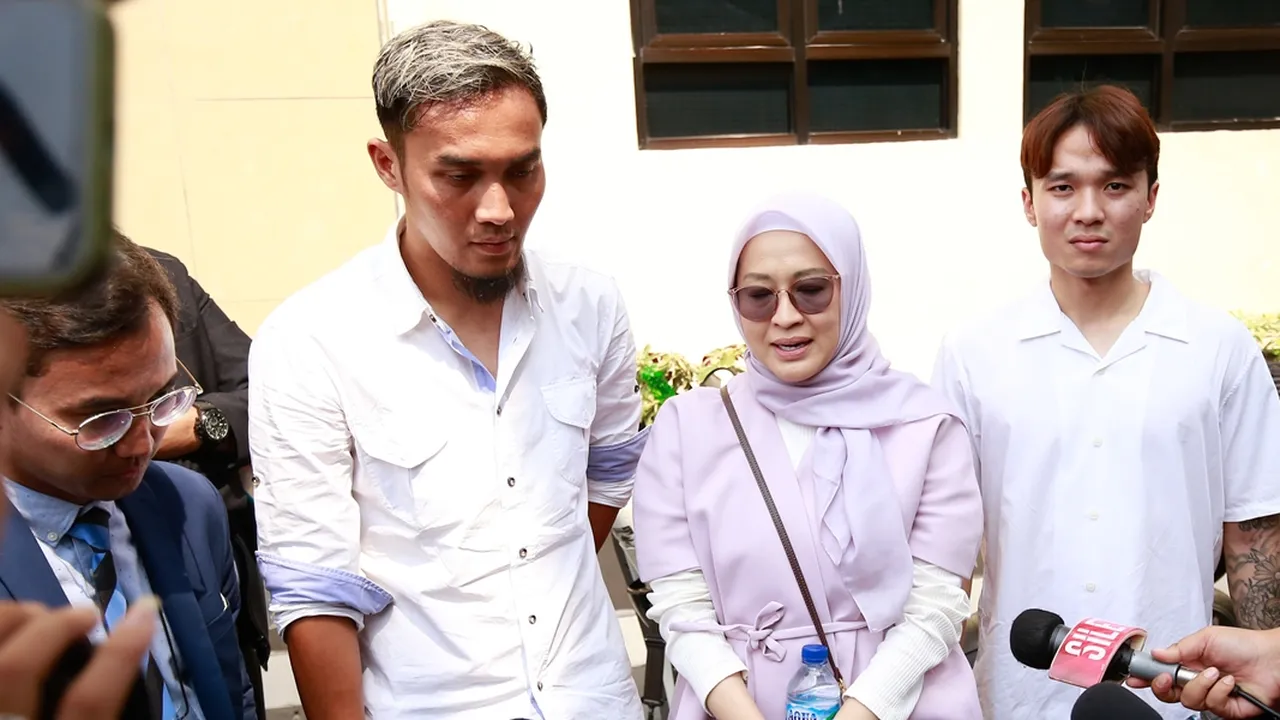 Gunawan Dwi Cahyo Bantah Ada Orang Ketiga, Begini Respon Okie Agustina