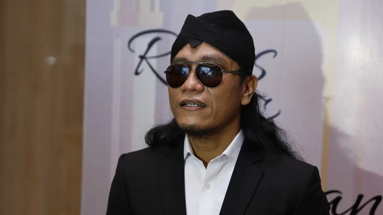 Gus Miftah Temui Pedagang Es Teh yang Ia Sebut Goblok, Meminta Maaf Secara Langsung