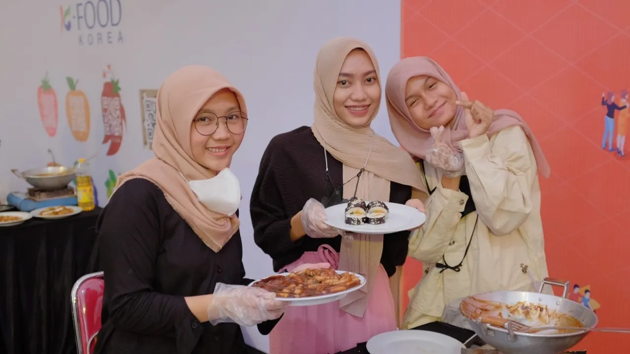 Hadir Kembali Secara Langsung, Korean Day UGM Usung Tema 'The Extraordinary of K-Culture Universe'