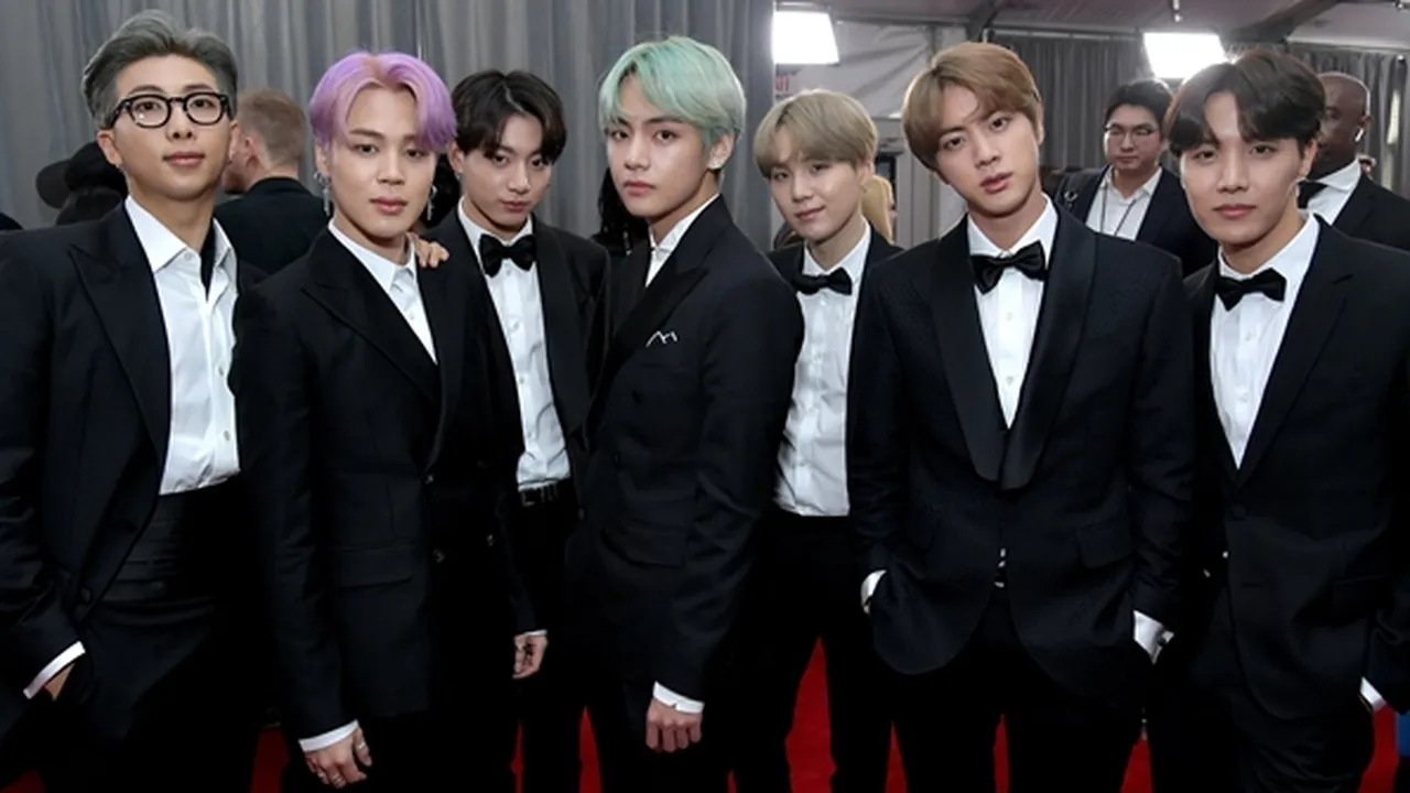 Hadiri Grammy Awards 2019, BTS Pakai Setelan Jas Karya Desainer Korea