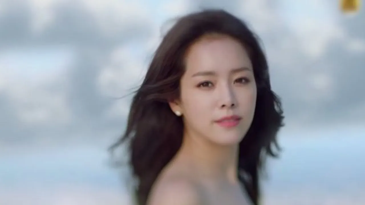 Han Ji Min Rayakan Ulang Tahun Bareng Han Hyo Joo dan Nam Joo Hyuk