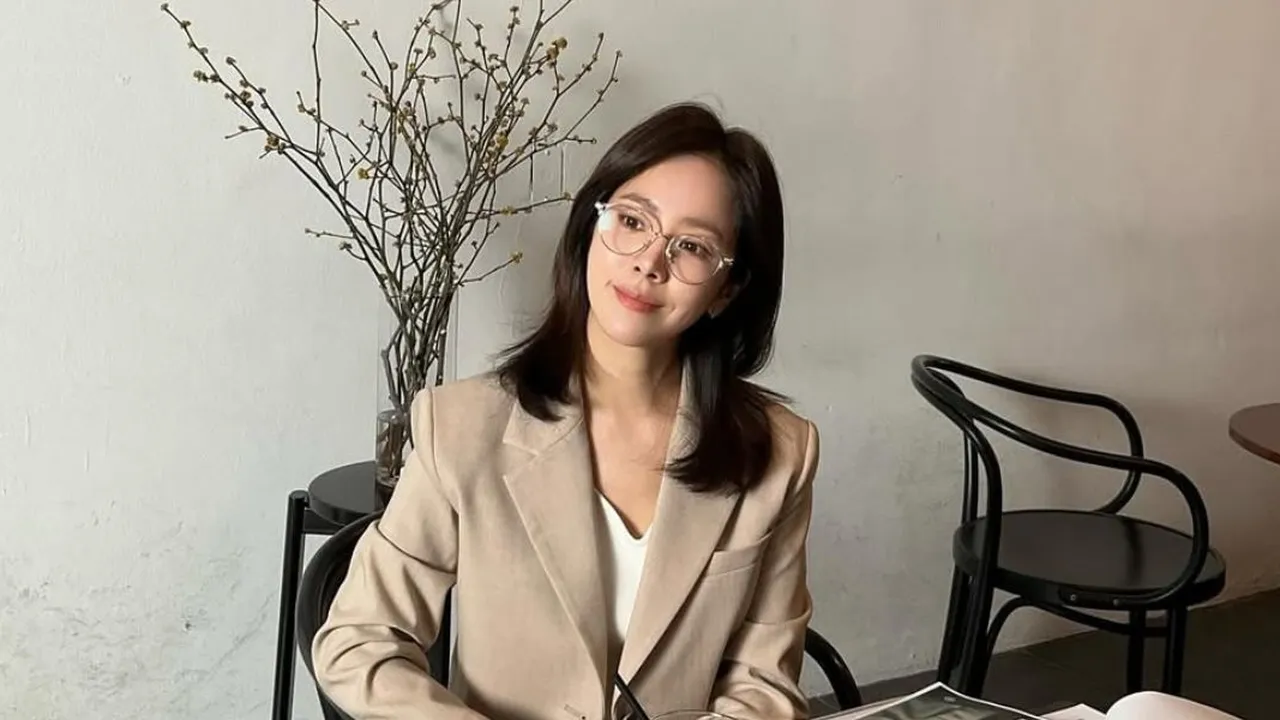 Han Ji Min Terjebak Dua Cinta di “The Practical Guide to Love”, Poster drama baru JTBC Dirilis