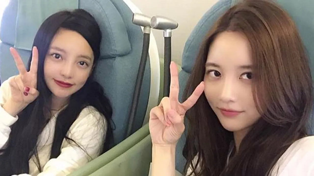 Han Seo Hee Unggah Foto Makam Goo Hara, Bawa Nasi dan Kimchi Stew Buat Mendiang Han Seo Hee Unggah Foto Makam Goo Hara, Bawa Nasi dan Kimchi Stew Buat Mendiang