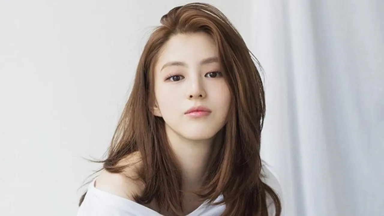 Han So Hee Buka Suara Tentang Ibunya yang Diduga Lakukan Penipuan Uang