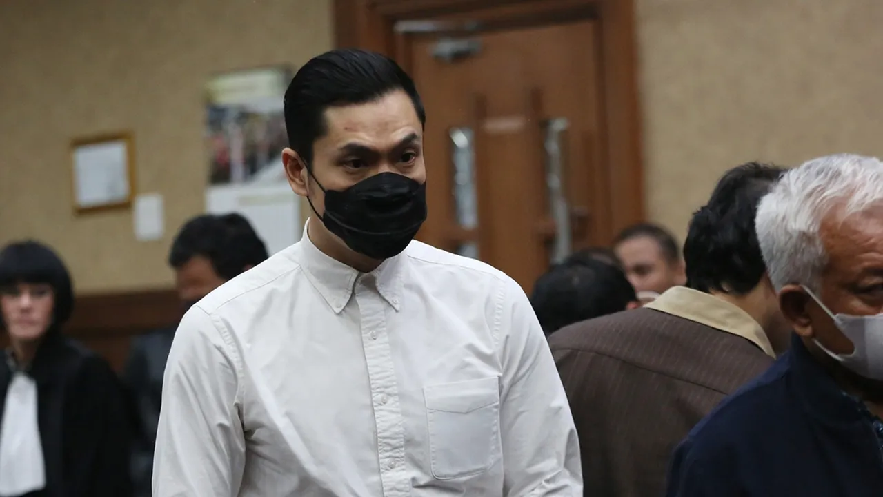 Harvey Moeis dan Sandra Dewi Ramai Dikritik, Youtuber Guru Gembul Ingatkan Peran Aktor Lain