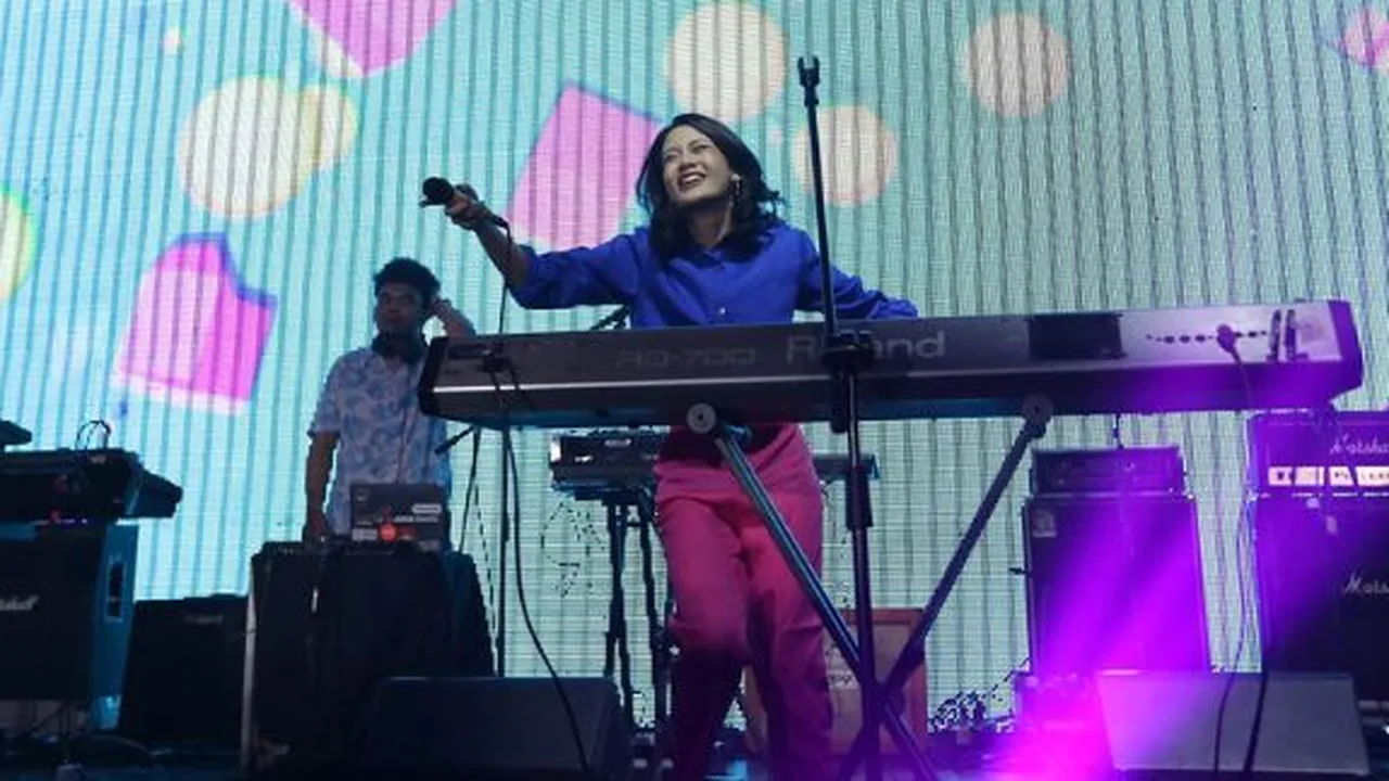 Healing Lewat Konser, Kolaborasi 'Saling Bergandeng' Sukses Digelar
