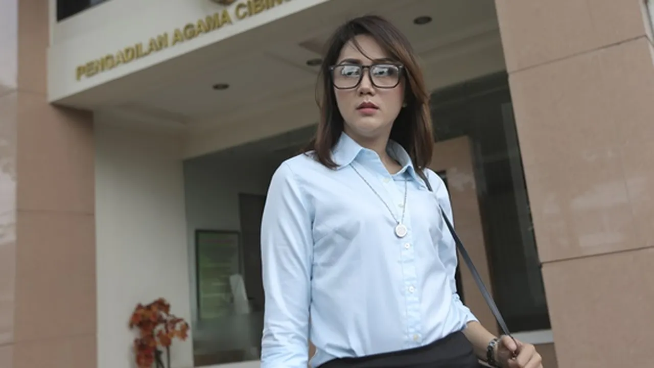 Hibur Tenaga Medis di Wisma Atlet, Pedangdut Aida Saskia Diserang Warganet