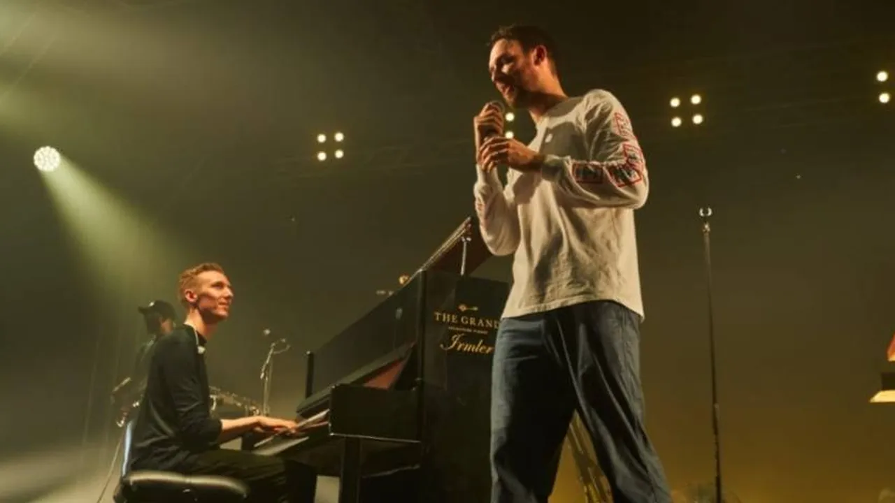 Honne Berikan Banyak Kenangan Manis di Love Me/Love Me Not