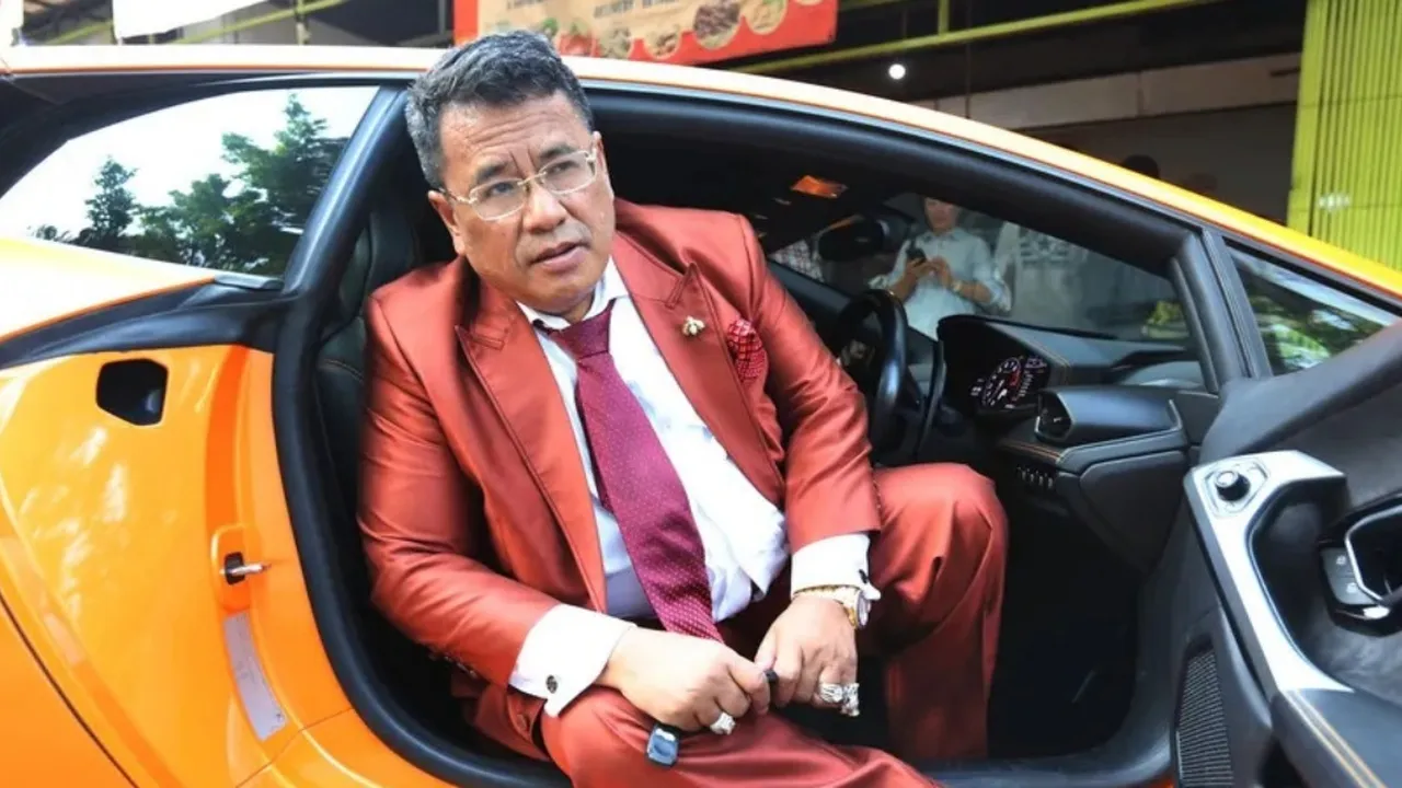 Hotman Paris Dapat Kado Natal Spesial Dari Presiden Prabowo