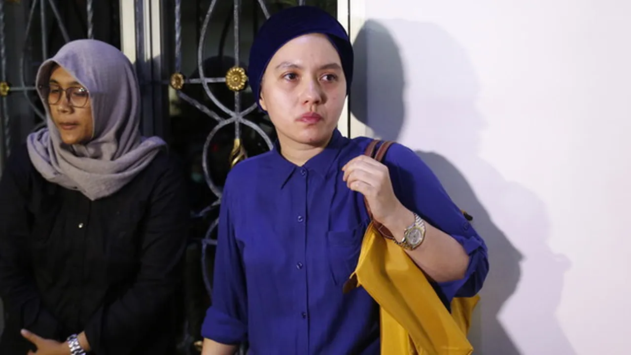 Ibunda Eko Patrio Meninggal Dunia, Viona Beberkan Kronologinya Ibunda Eko Patrio Meninggal Dunia, Viona Beberkan Kronologinya