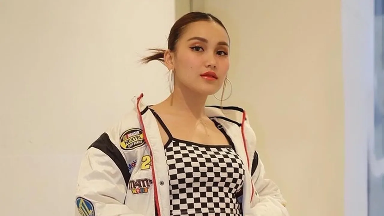 Ingin Beri Efek Jera Kepada KD, Ayu Ting Ting Tuntaskan BAP