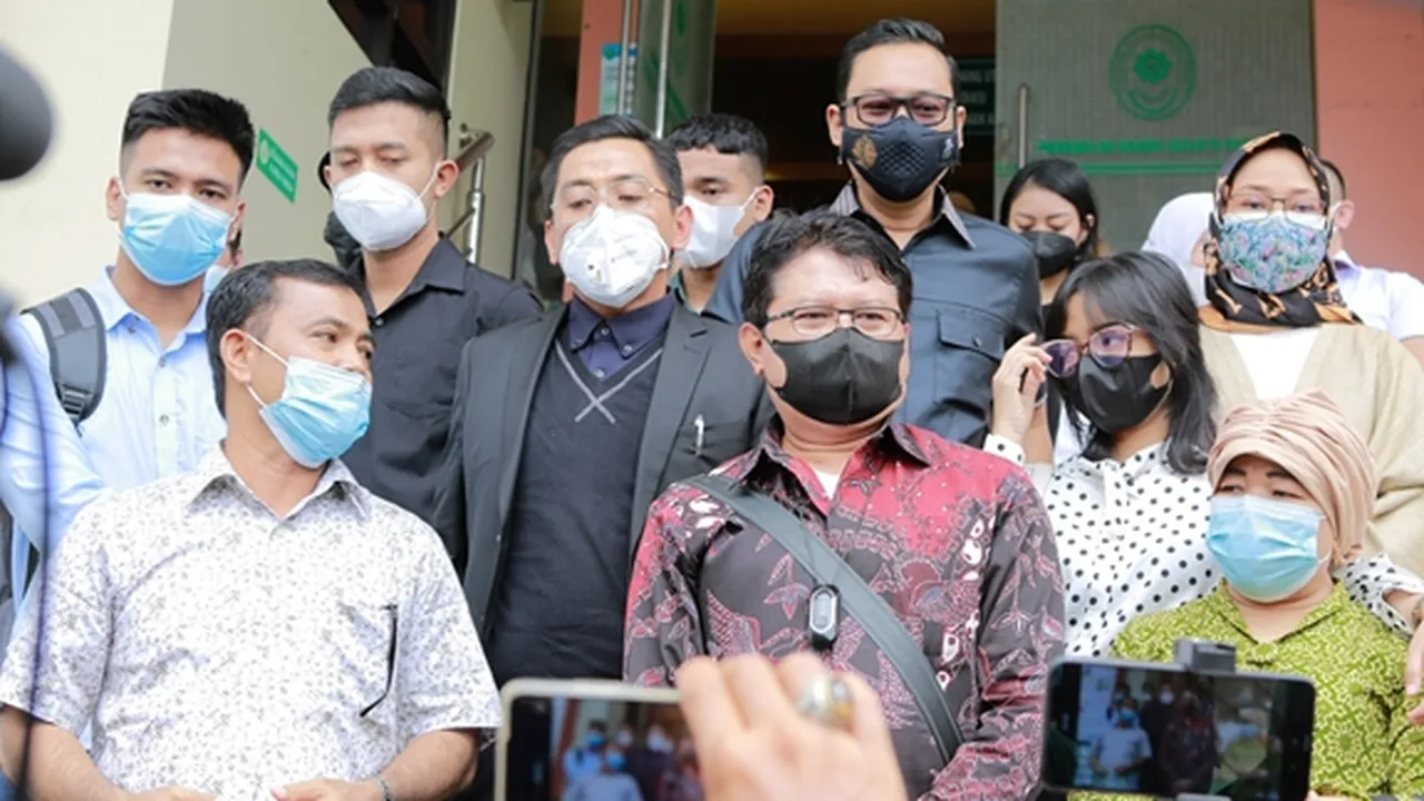 Ingin Dapatkan Hak Asuh Gala Sky, Mertua Vanessa Angel Gugat Doddy Sudrajat Ingin Dapatkan Hak Asuh Gala Sky, Mertua Vanessa Angel Gugat Doddy Sudrajat