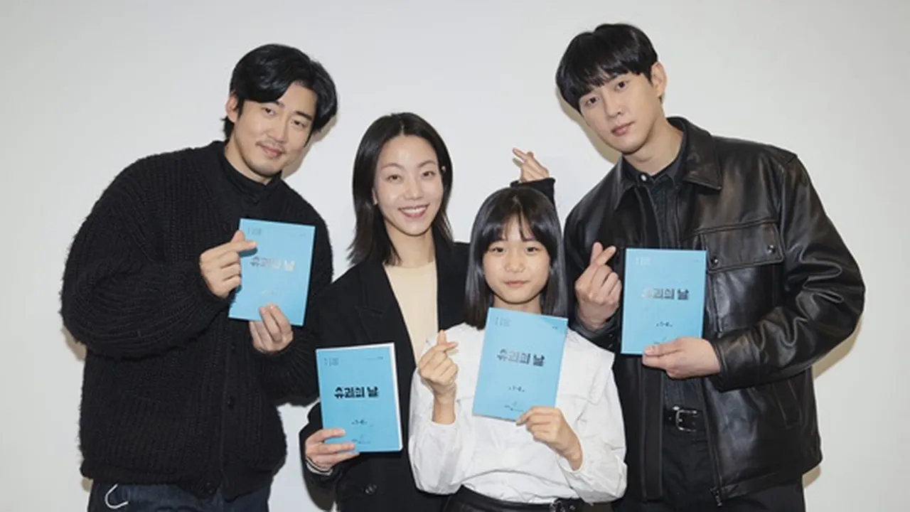 Ini yang Bikin Yoon Kye Sang, Park Sung Hoon dan Kim Shin Rok Antusias Bintangi 'THE KIDNAPPING DAY' Ini yang Bikin Yoon Kye Sang, Park Sung Hoon dan Kim Shin Rok Antusias Bintangi 'THE KIDNAPPING DAY'