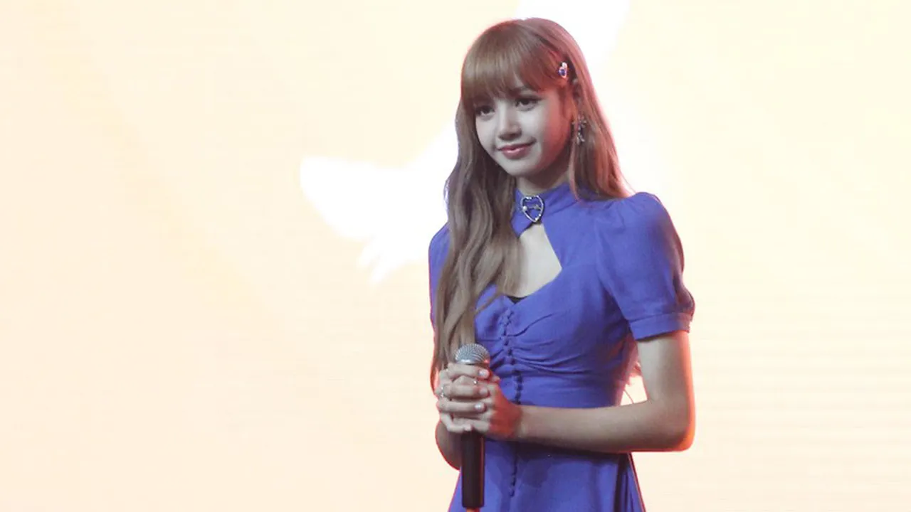 Inilah Hadiah Istimewa Penggemar di Hari Ulang Tahun Lisa Blackpink