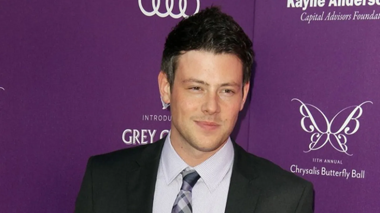 Inilah Kronologi Kematian Bintang 'GLEE' Cory Monteith!