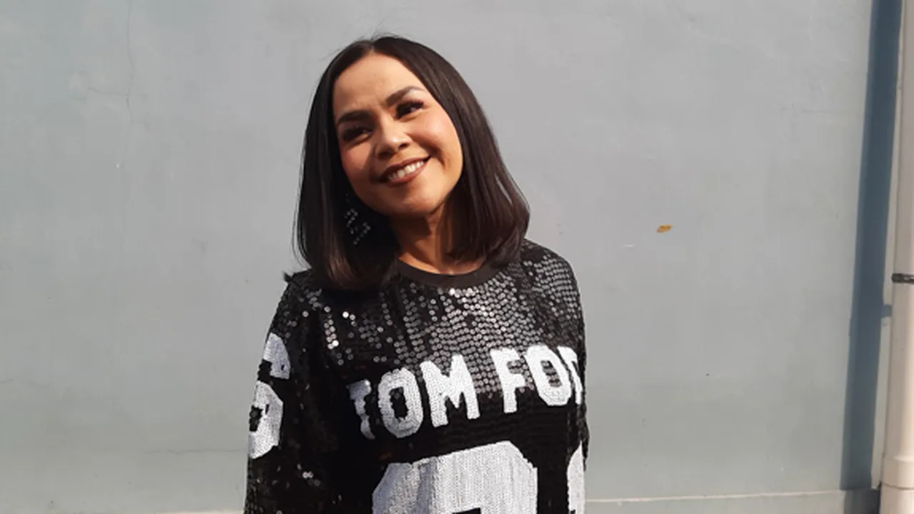Insiden Ledakan di Monas Bikin Melaney Ricardo Patah Hati