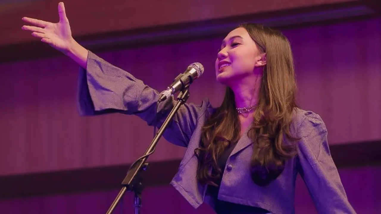 Inspirasi Dari Sang Mama, Raissa Ramadhani Memilih Tarik Suara