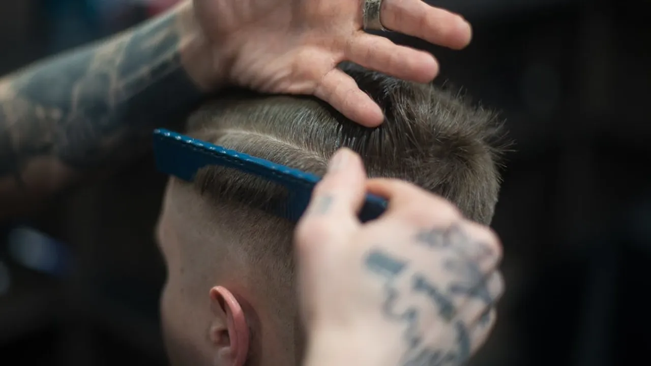 Inspirasi Gaya Rambut Taper untuk Tampilan Lebih Fresh dan Modern