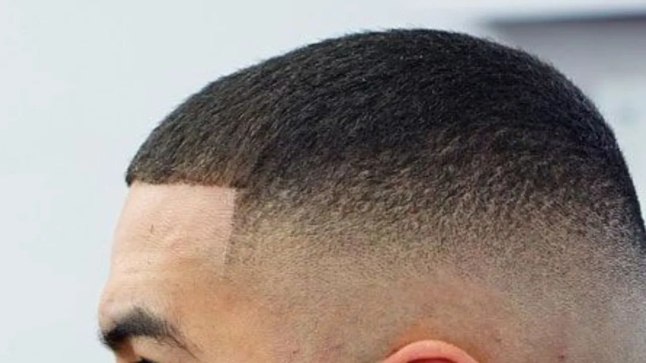 Inspirasi Model Rambut Pendek Pria 2024, Berbagai Gaya Rambut yang Diminati Termasuk Buzz Cut