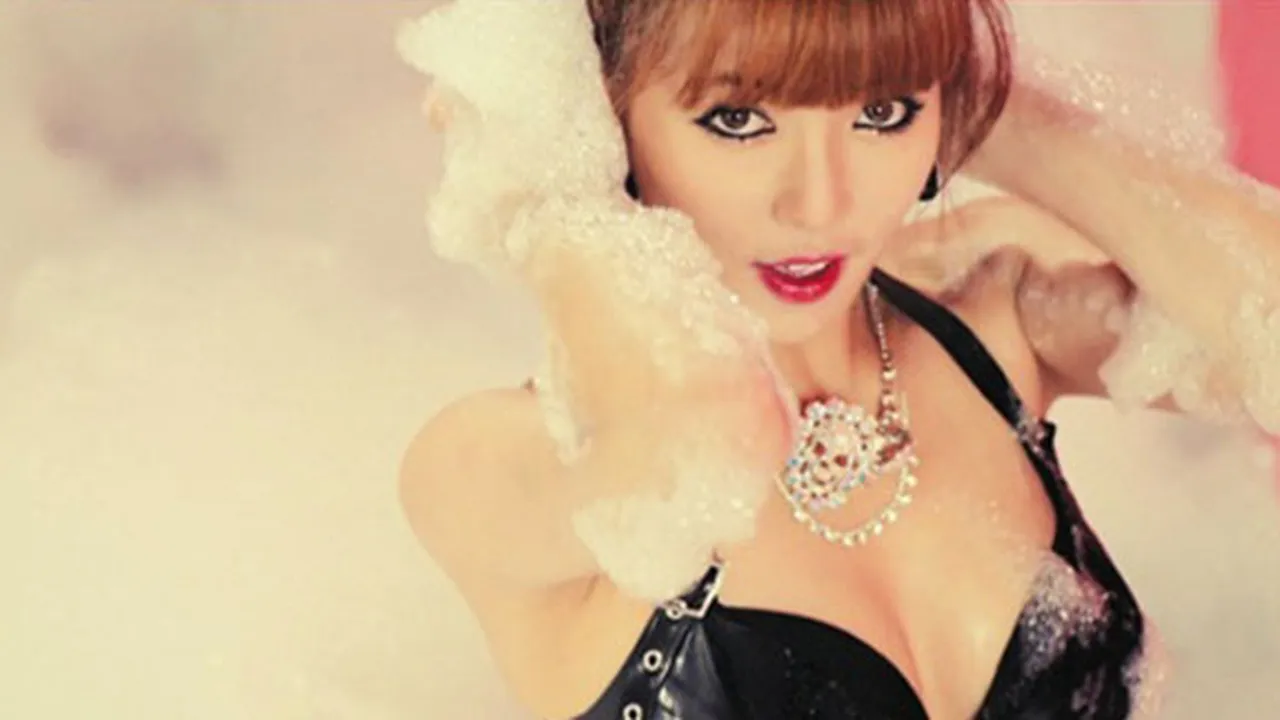 Intip Moment-Moment Seksi Seleb Cewek K-Pop!