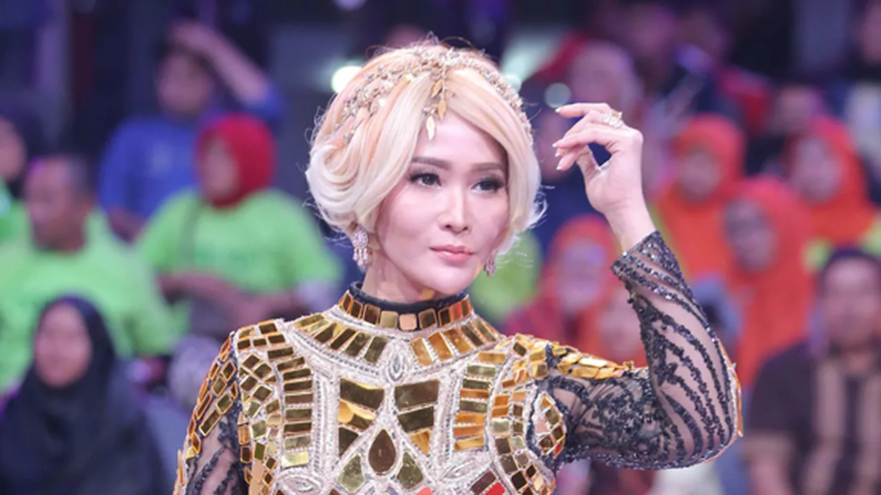 Inul Daratista Protes Keras dan Marah-Marah Terhadap Wacana Perpanjangan PSBB